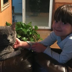 Meet your Posher, Gomez